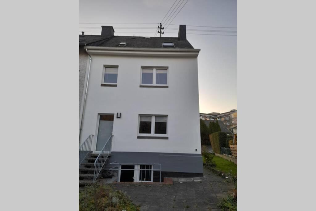 Hinter Burg, Haus Mit Garten ماين المظهر الخارجي الصورة